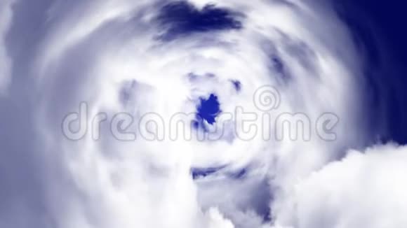 从云层通向天堂的隧道穿越多云隧道的动画视频的预览图