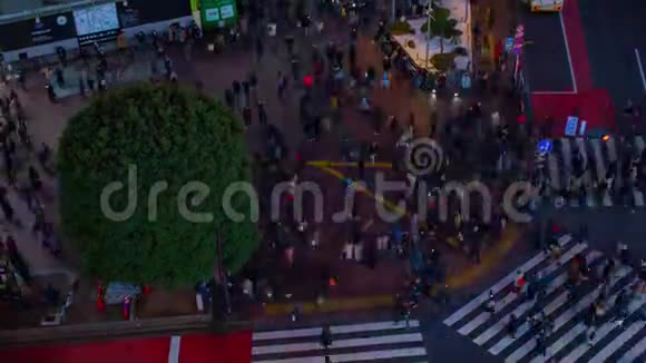 东京石布崖高角中弹倾斜夜间穿越视频的预览图