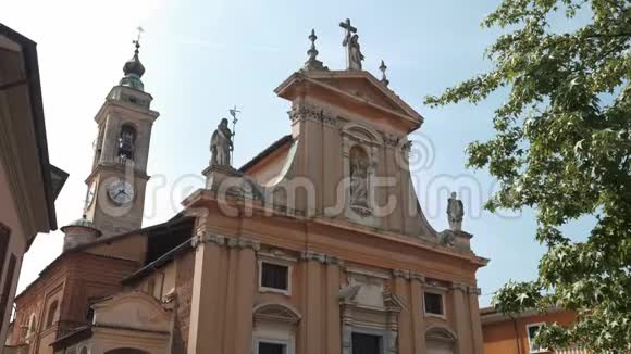 教堂在格拉维洛纳洛梅利纳PV意大利视频的预览图