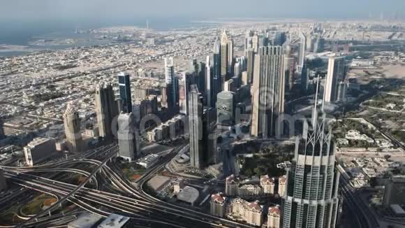 阿联酋迪拜市全景白天实时拍摄视频的预览图