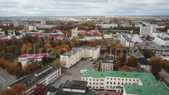 城市斯拉夫巴扎视频的预览图