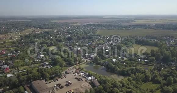 鸟瞰乡镇4K4k4096x2160像素视频的预览图
