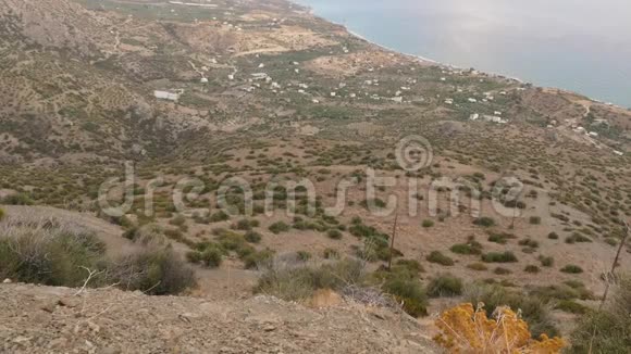 希腊克里特岛山顶山坡和山谷视频的预览图