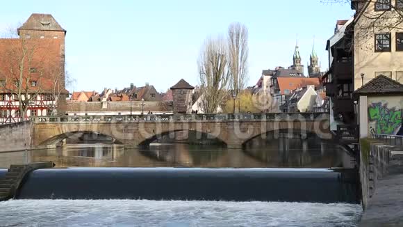德国的旧石桥视频的预览图