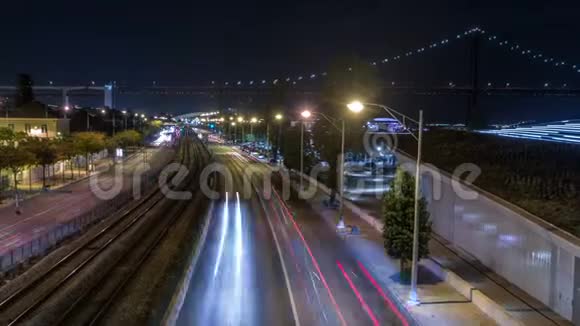 车灯迹延时葡萄牙里斯本贝伦区印度大道夜景视频的预览图