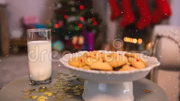 降雪为圣诞老人提供饼干和牛奶视频的预览图
