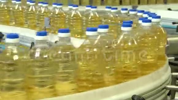 植物油装瓶生产线视频的预览图