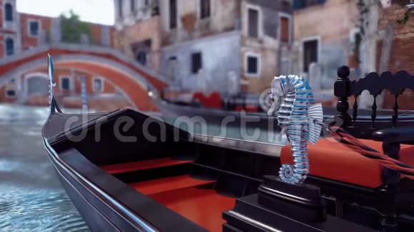 威尼斯运河上一座空的威尼斯贡多拉视频的预览图