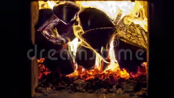 烤箱烧柴火的时间图视频的预览图