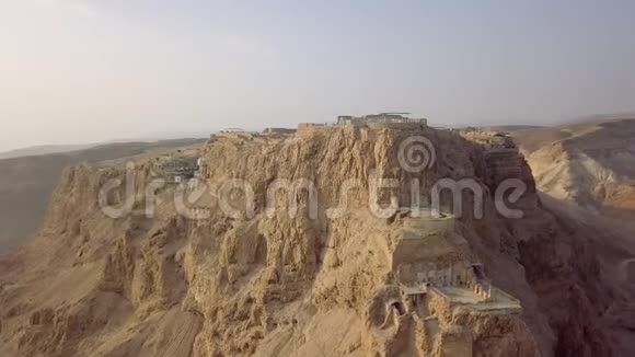 从无人驾驶飞机到多功能站的Masada前景视频的预览图