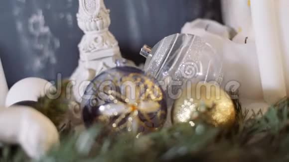圣诞装饰品新年玩具和装饰品视频的预览图