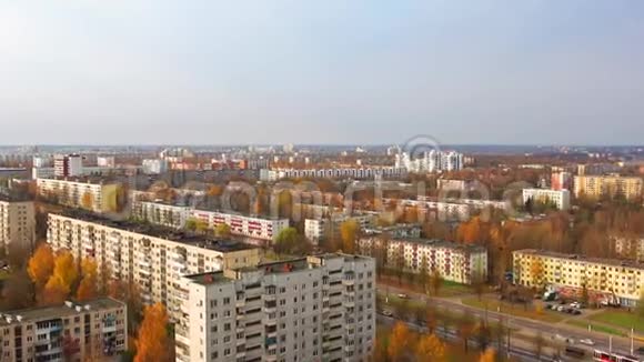 维捷布斯克市一栋22层楼的窗户视频的预览图