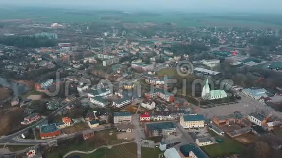 空中无人机景中世纪城堡视频的预览图