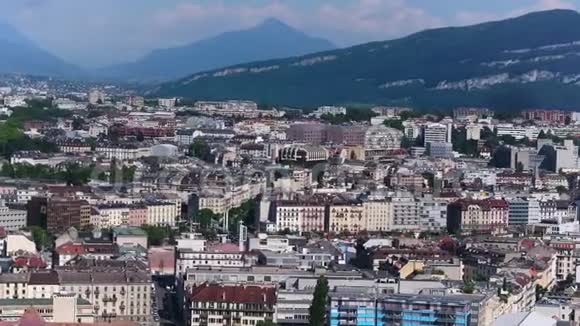 瑞士航空公司2018年6月日内瓦晴天90毫米变焦4K激励2Pro视频的预览图