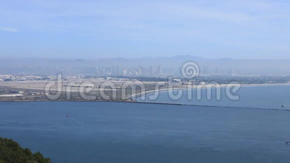 圣地亚哥加利福尼亚港和天际线的时间间隔视频的预览图