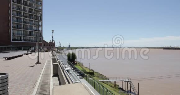 阿根廷罗萨里奥河边采用指已提到的人北方港口视频的预览图