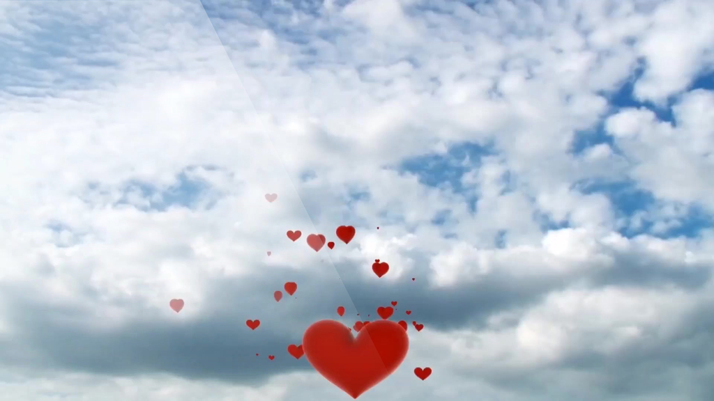 大气唯美蓝天白云云层飞舞红心爱心婚庆背景视频的预览图