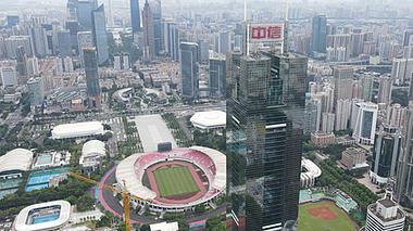 航拍实拍高清广州天河区城市中轴摩天大楼视频的预览图