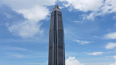 航拍实拍高清深圳平安金融摩天大楼视频的预览图