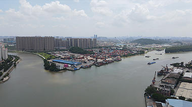 广州货柜码头航拍实拍高清港口视频的预览图