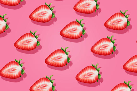 粉色少女心草莓创意背景图片素材免费下载