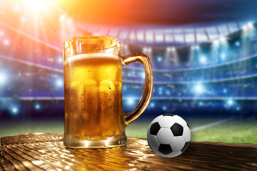 世界杯与啤酒图片素材免费下载