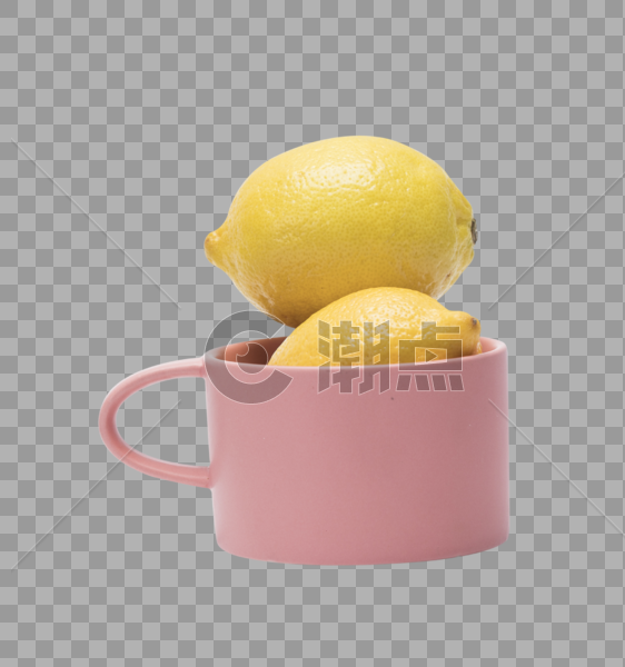 粉色茶缸里的柠檬果抠图元素图片素材免费下载