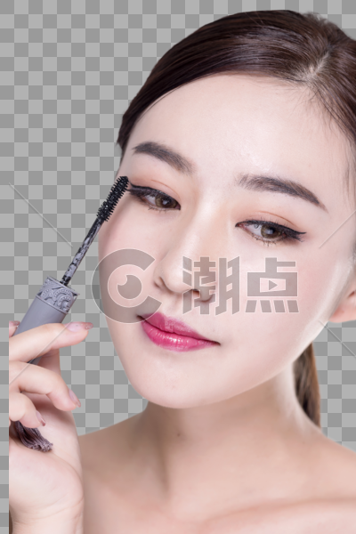 女子使用化妆品图片素材免费下载
