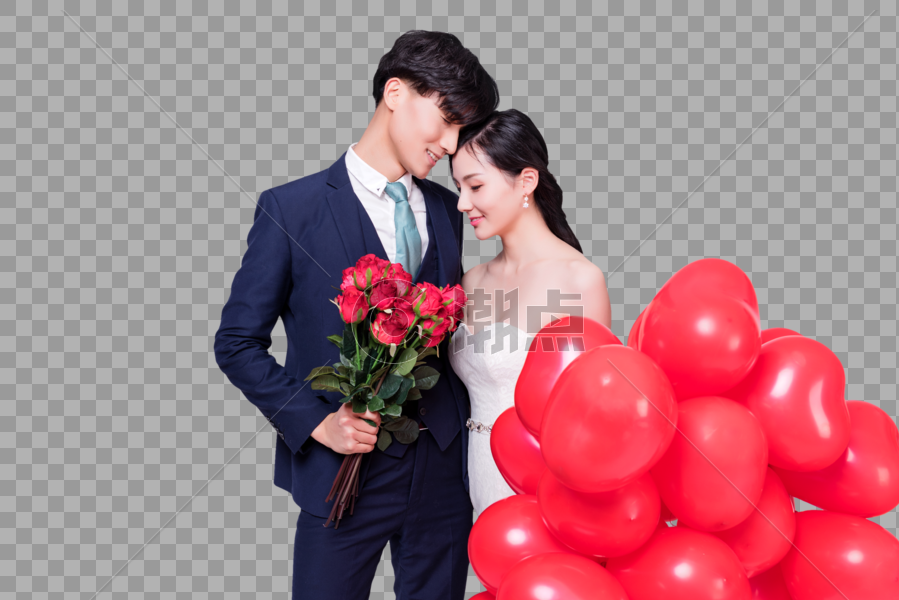 情侣婚纱手持爱心气球亲密动作图片素材免费下载