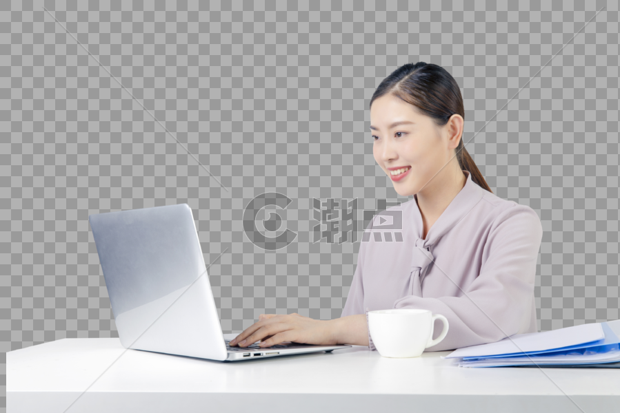 电脑办公中的职场女性图片素材免费下载