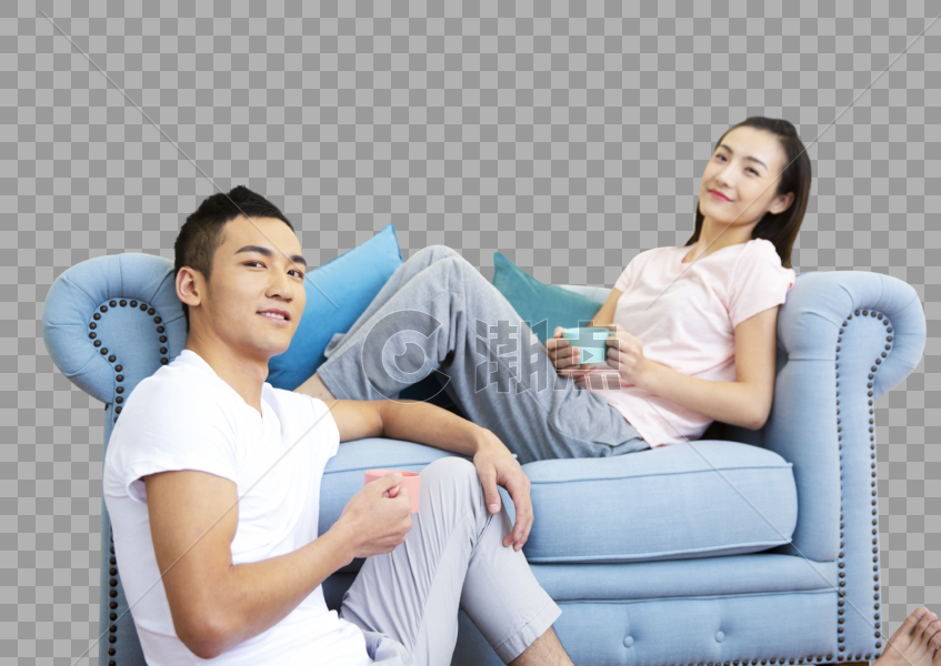 青年夫妇年轻情侣在客厅喝咖啡图片素材免费下载