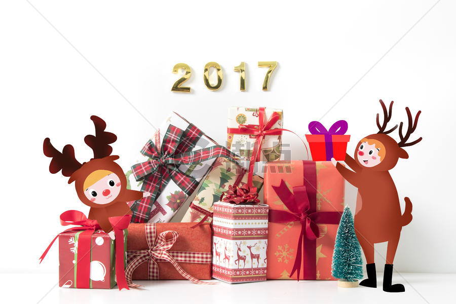 圣诞礼盒装饰图片素材免费下载