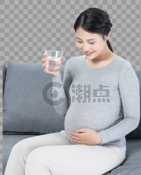 孕妇喝水图片素材免费下载