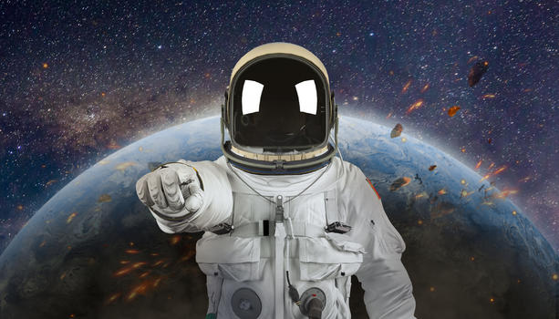 太空宇航员图片素材免费下载