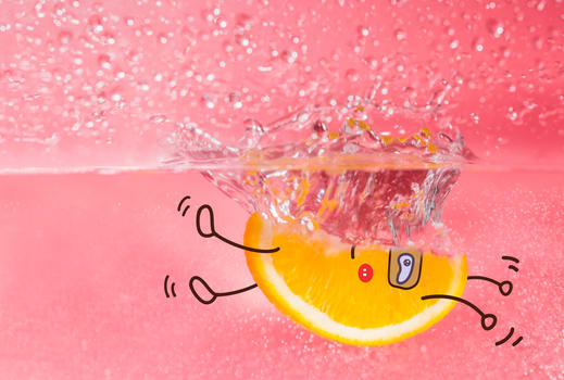 跳水游泳的橙子图片素材免费下载