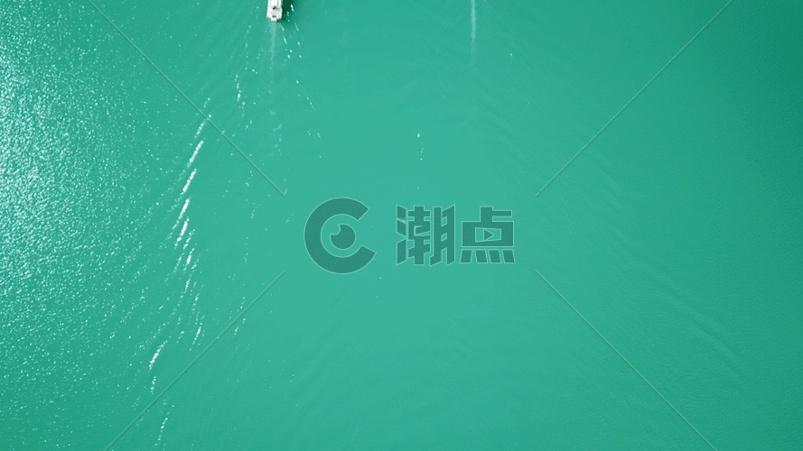 水面游艇GIF图片素材免费下载