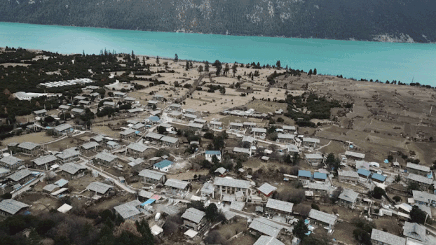 西藏林芝结巴村航拍GIF图片素材免费下载