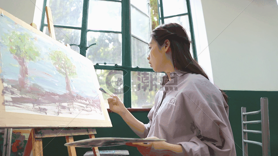 女性绘画油画GIF图片素材免费下载