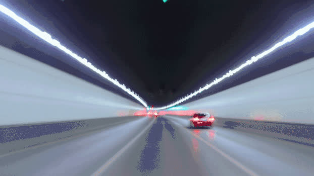 汽车隧道延时光影穿梭GIFgif889*500PX图片素材