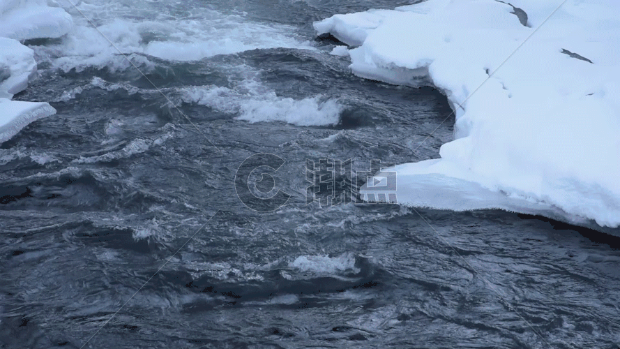 新疆喀纳斯河冬季雪景GIF图片素材免费下载