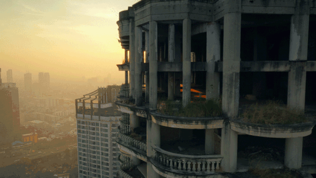 泰国曼谷平移镜头下的城市建筑GIF图片素材免费下载