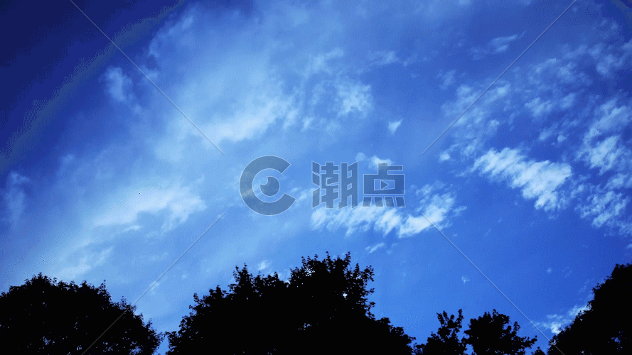蓝色的天空流动的白云延迟拍摄GIF图片素材免费下载