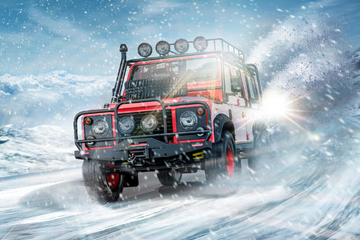 越野汽车在雪地狂飙图片素材免费下载
