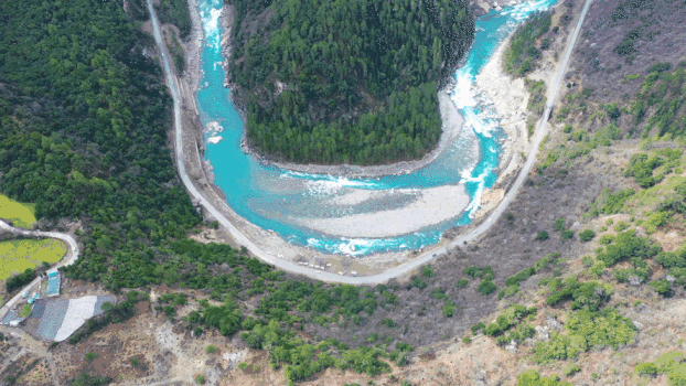 世界第三帕隆藏布大峡谷GIF图片素材免费下载