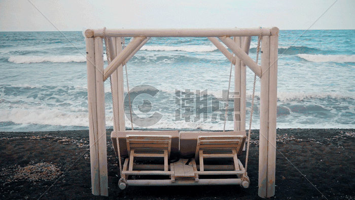 海浪冲击沙滩小秋GIF图片素材免费下载