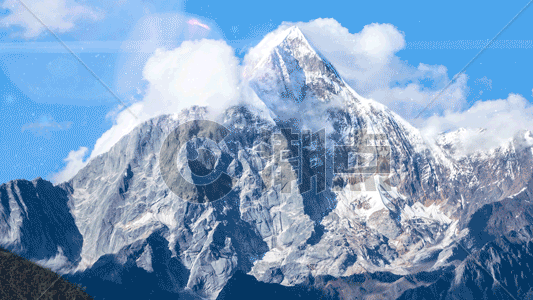 雪山和天空gif图片素材免费下载