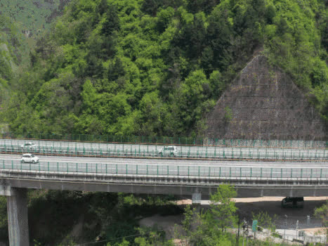 山区高速公路GIF图片素材免费下载