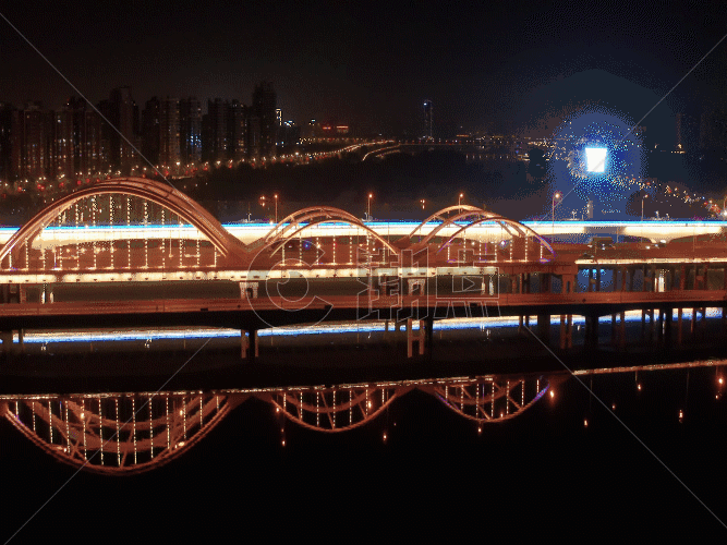 夜晚城市交通4K航拍GIF图片素材免费下载