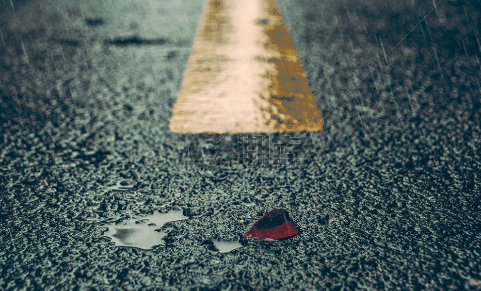 雨中的马路gif图片素材免费下载