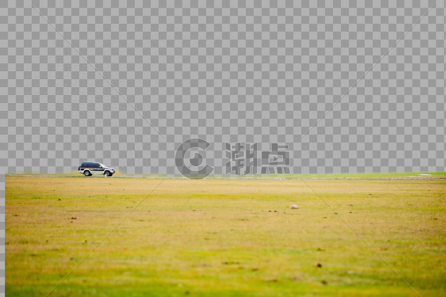 新疆赛里木湖草原雪山越野车图片素材免费下载